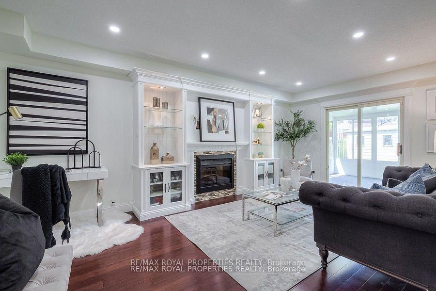 Photo 7 of 820 Grandview Street N, Oshawa, Pinecrest — HOMEH