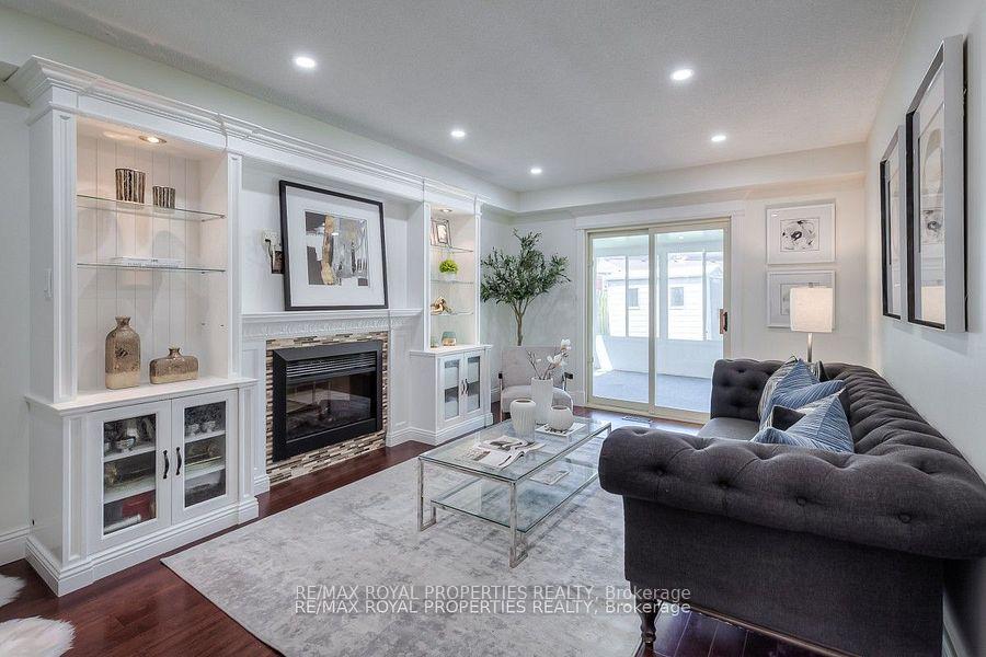 Photo 8 of 820 Grandview Street N, Oshawa, Pinecrest — HOMEH