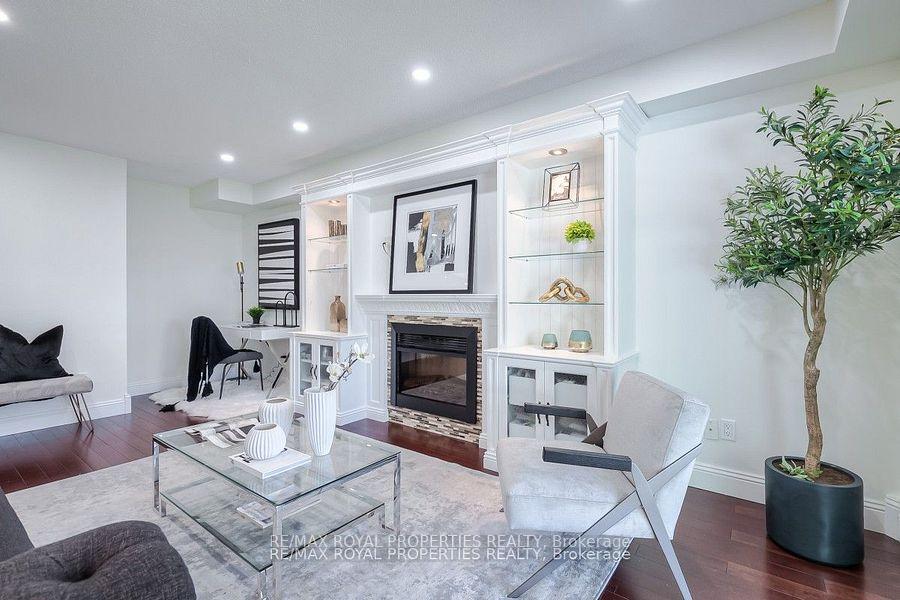 Photo 10 of 820 Grandview Street N, Oshawa, Pinecrest — HOMEH
