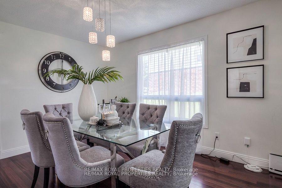 Photo 14 of 820 Grandview Street N, Oshawa, Pinecrest — HOMEH