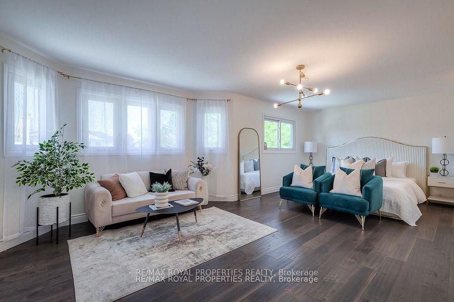 Photo 21 of 820 Grandview Street N, Oshawa, Pinecrest — HOMEH
