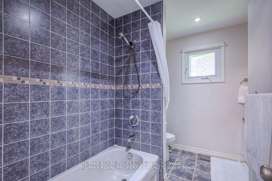 Photo 30 of 820 Grandview Street N, Oshawa, Pinecrest — HOMEH