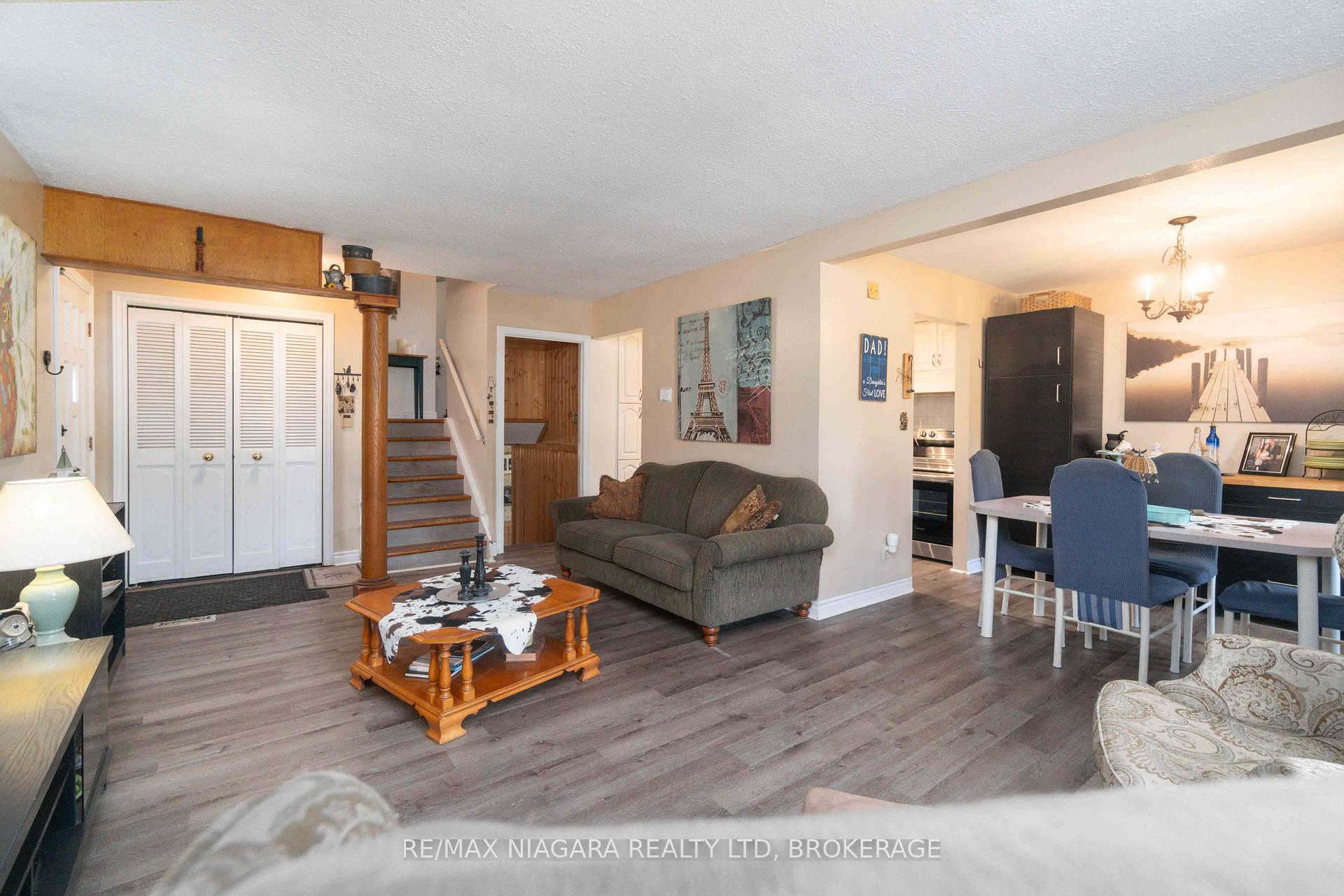 Photo 15 of 262 First Avenue, Welland, N. Welland — HOMEH