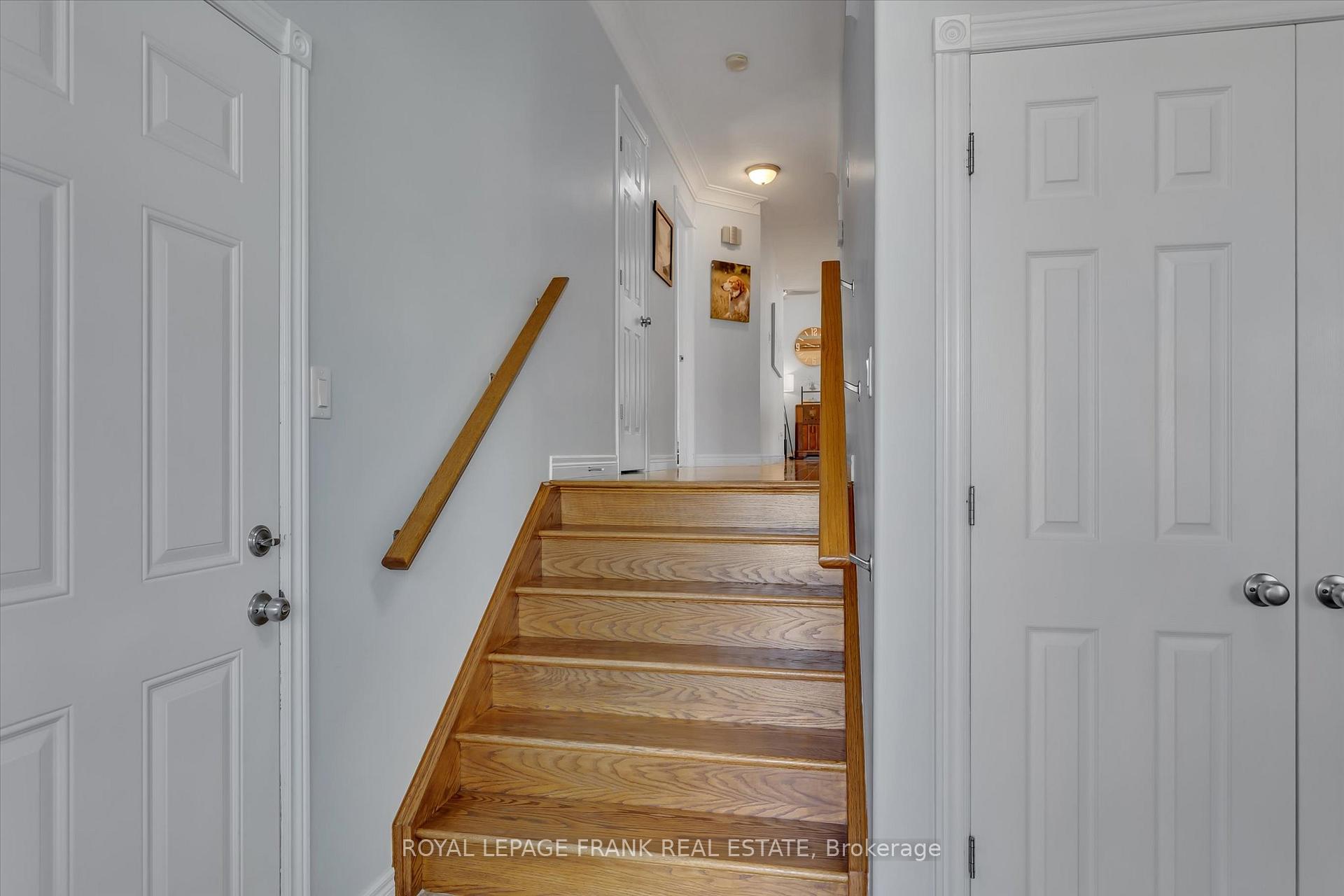 Photo 6 of 1542 Ireland Drive, Peterborough, Monaghan Ward 2 — HOMEH