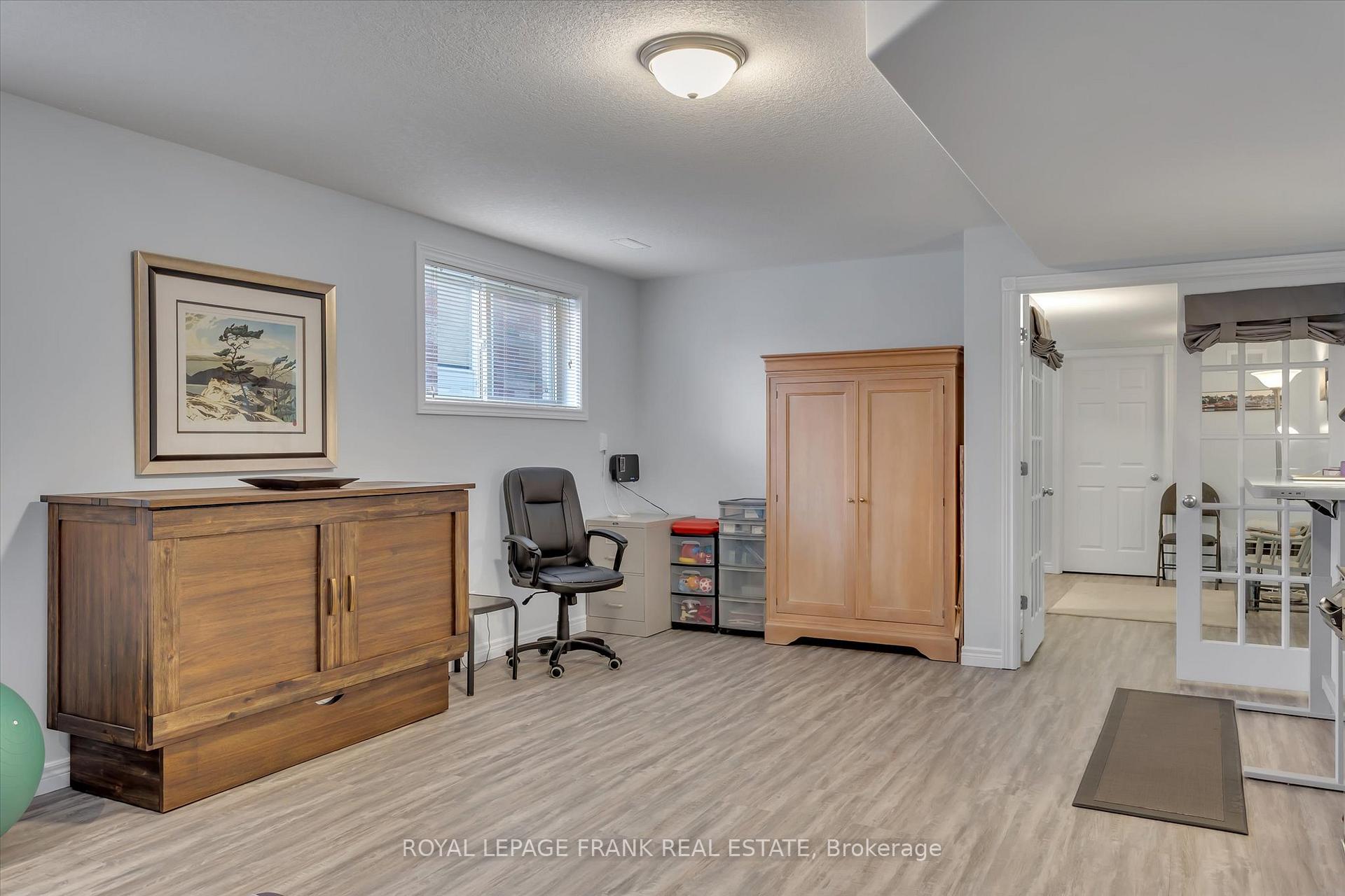Photo 31 of 1542 Ireland Drive, Peterborough, Monaghan Ward 2 — HOMEH