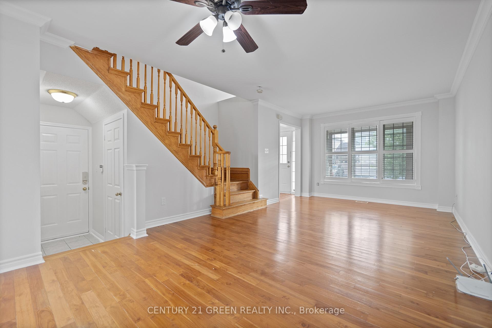Photo 6 of 9 Mortimer Drive, Brampton, Fletcher's Meadow — HOMEH