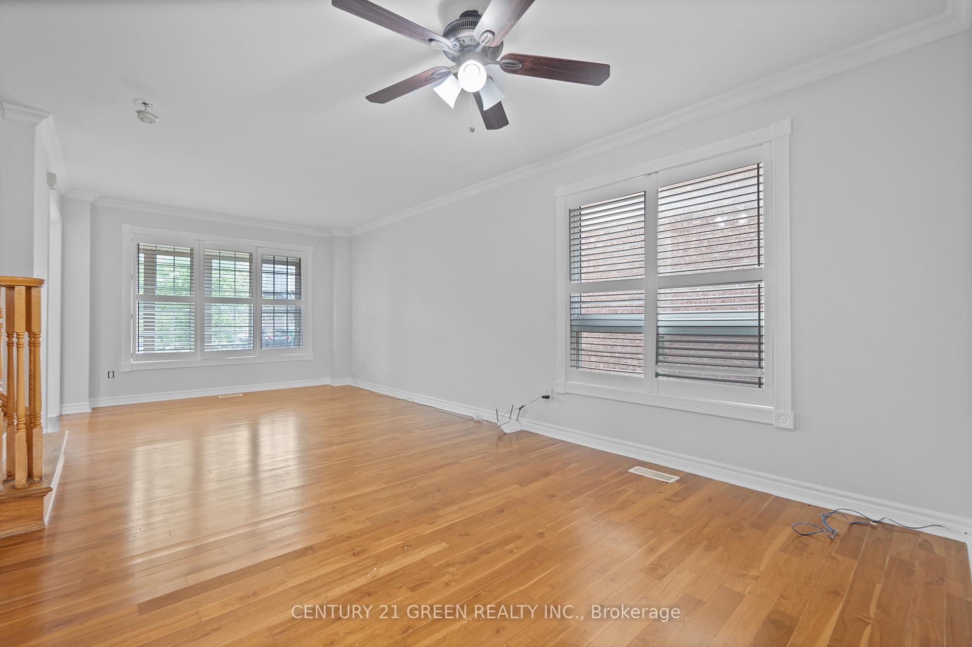 Photo 11 of 9 Mortimer Drive, Brampton, Fletcher's Meadow — HOMEH