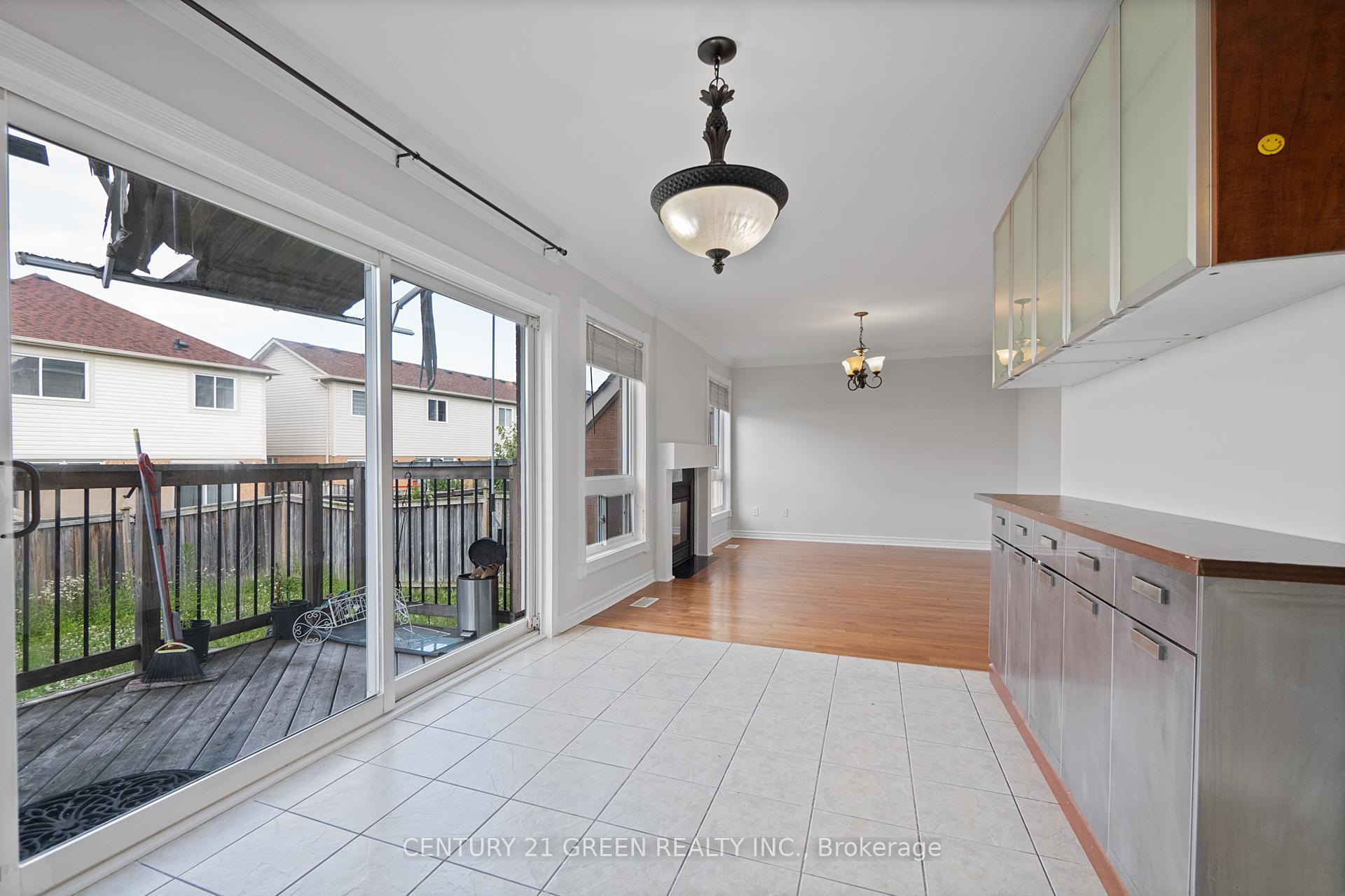 Photo 17 of 9 Mortimer Drive, Brampton, Fletcher's Meadow — HOMEH