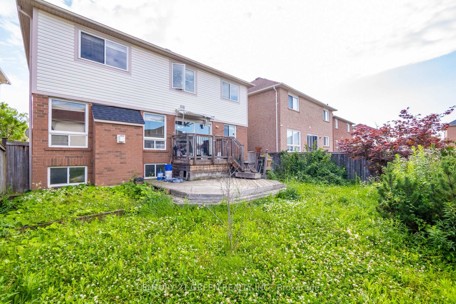 Photo 39 of 9 Mortimer Drive, Brampton, Fletcher's Meadow — HOMEH
