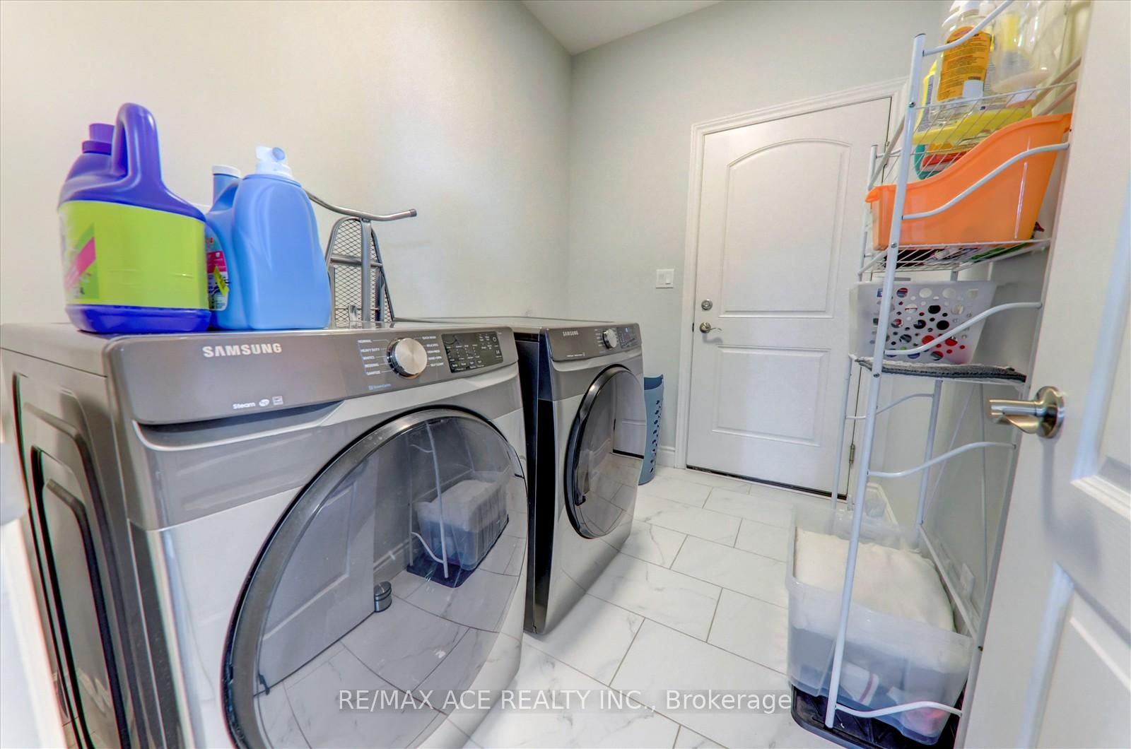 Photo 24 of 49 Covington Crescent, Belleville, Thurlow Ward — HOMEH