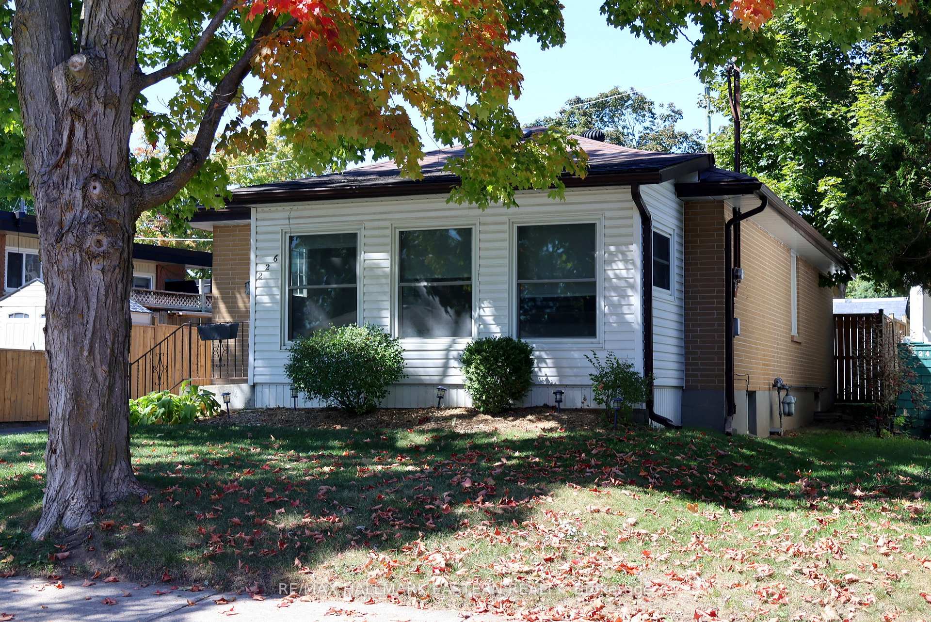 Photo 1 of 226 Lee Street, Peterborough, Northcrest Ward 5 — HOMEH