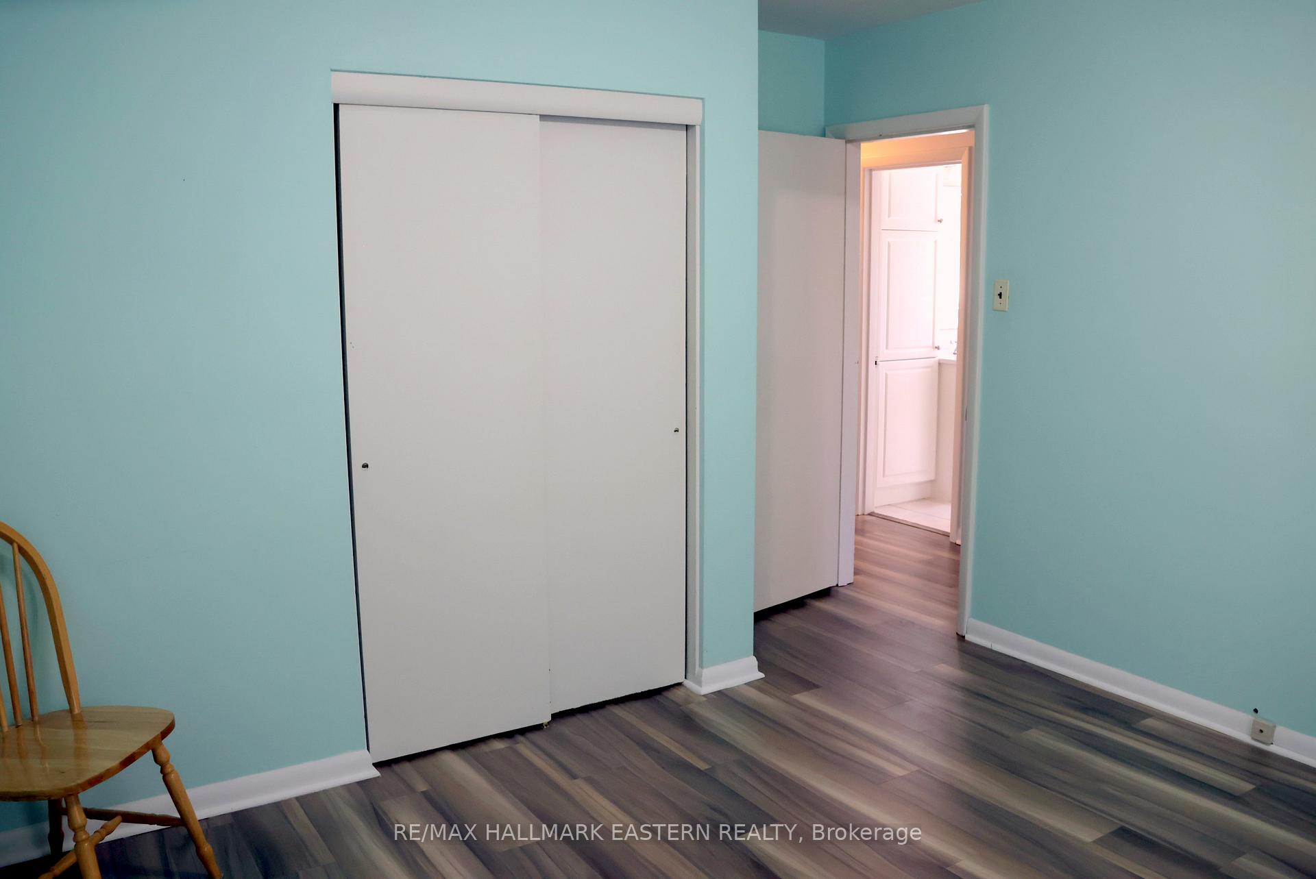 Photo 19 of 226 Lee Street, Peterborough, Northcrest Ward 5 — HOMEH