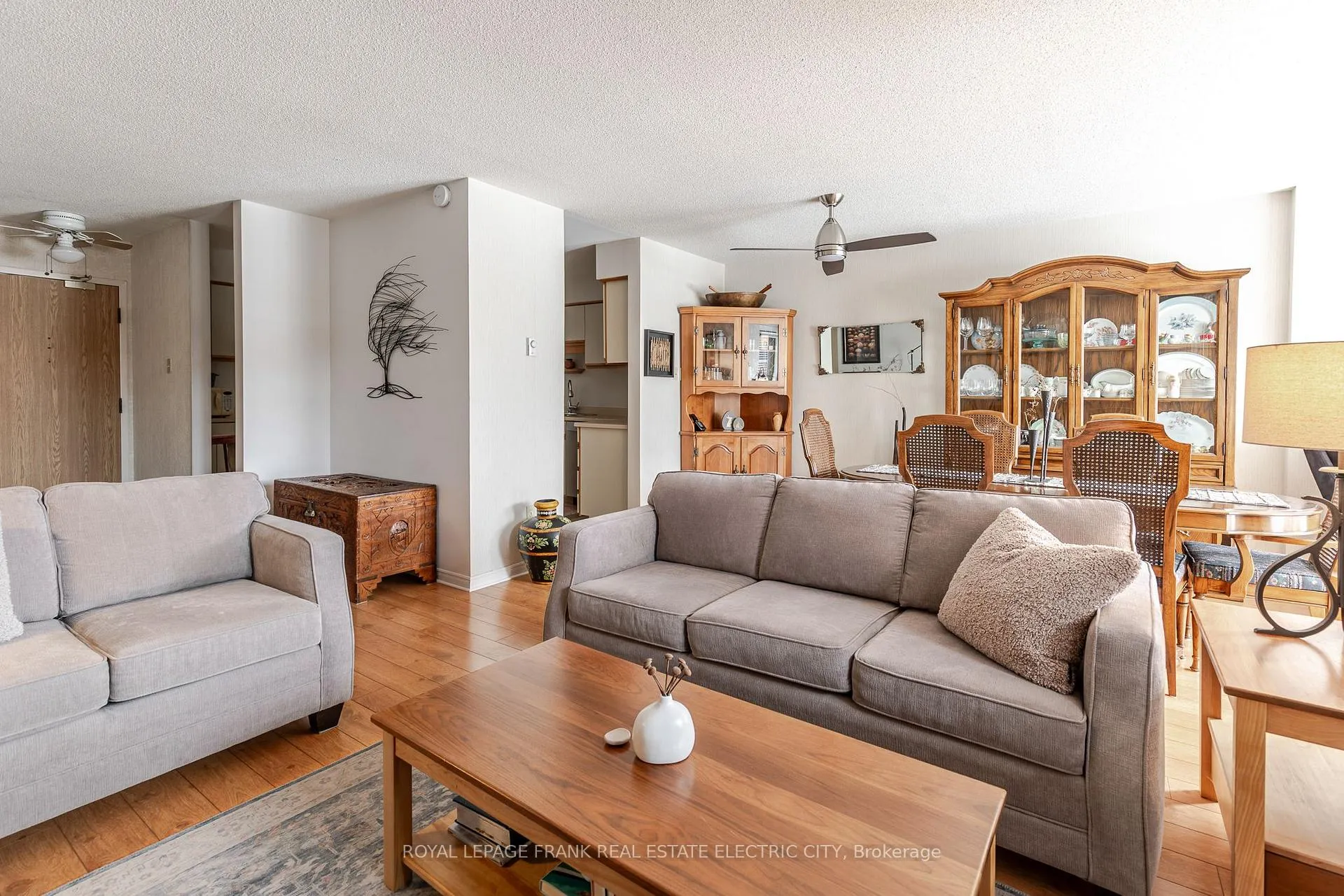 Photo 8 of Unit 203, 2185 Walker Avenue, Peterborough, Ashburnham Ward 4 — HOMEH