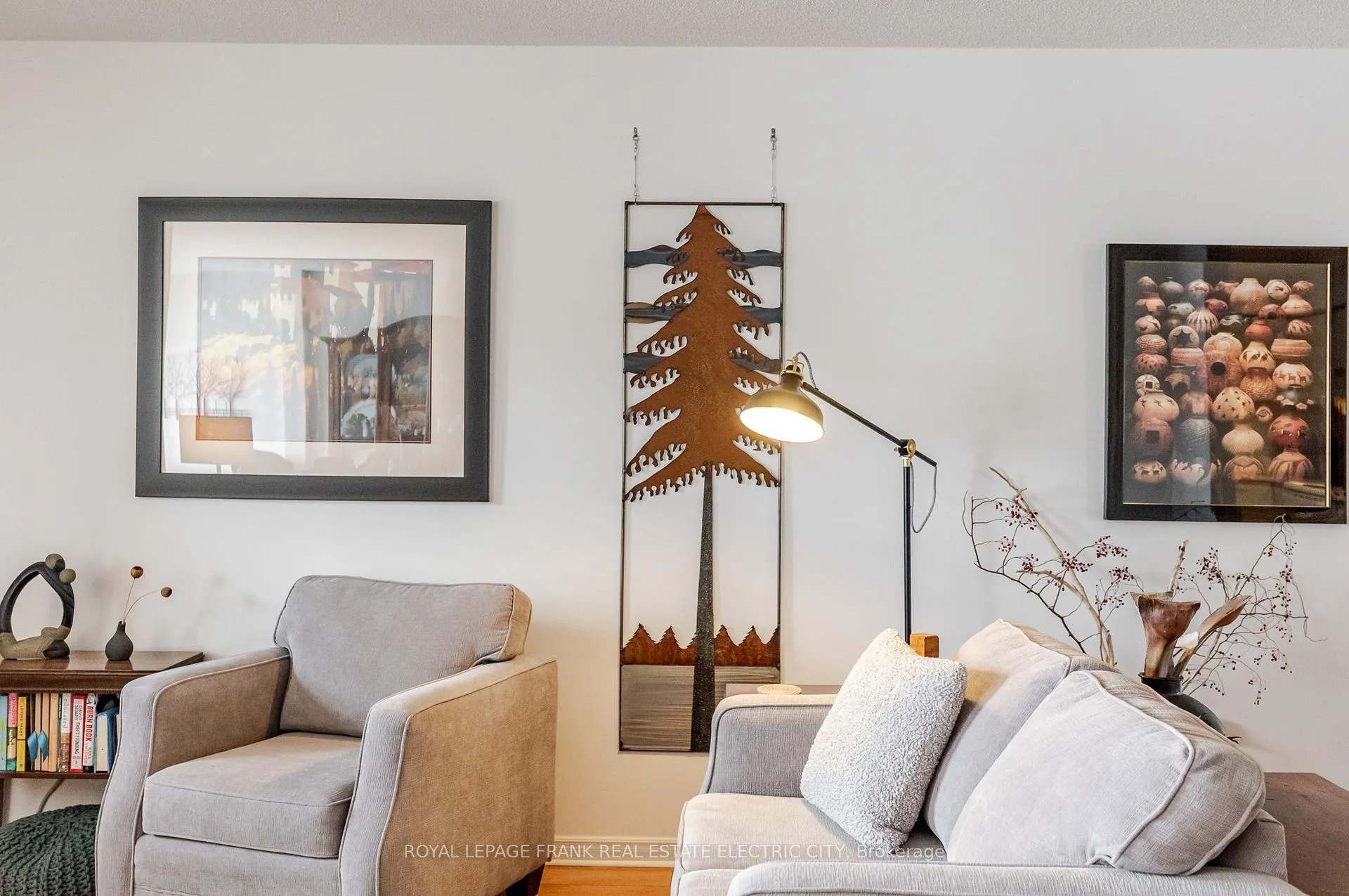 Photo 11 of Unit 203, 2185 Walker Avenue, Peterborough, Ashburnham Ward 4 — HOMEH