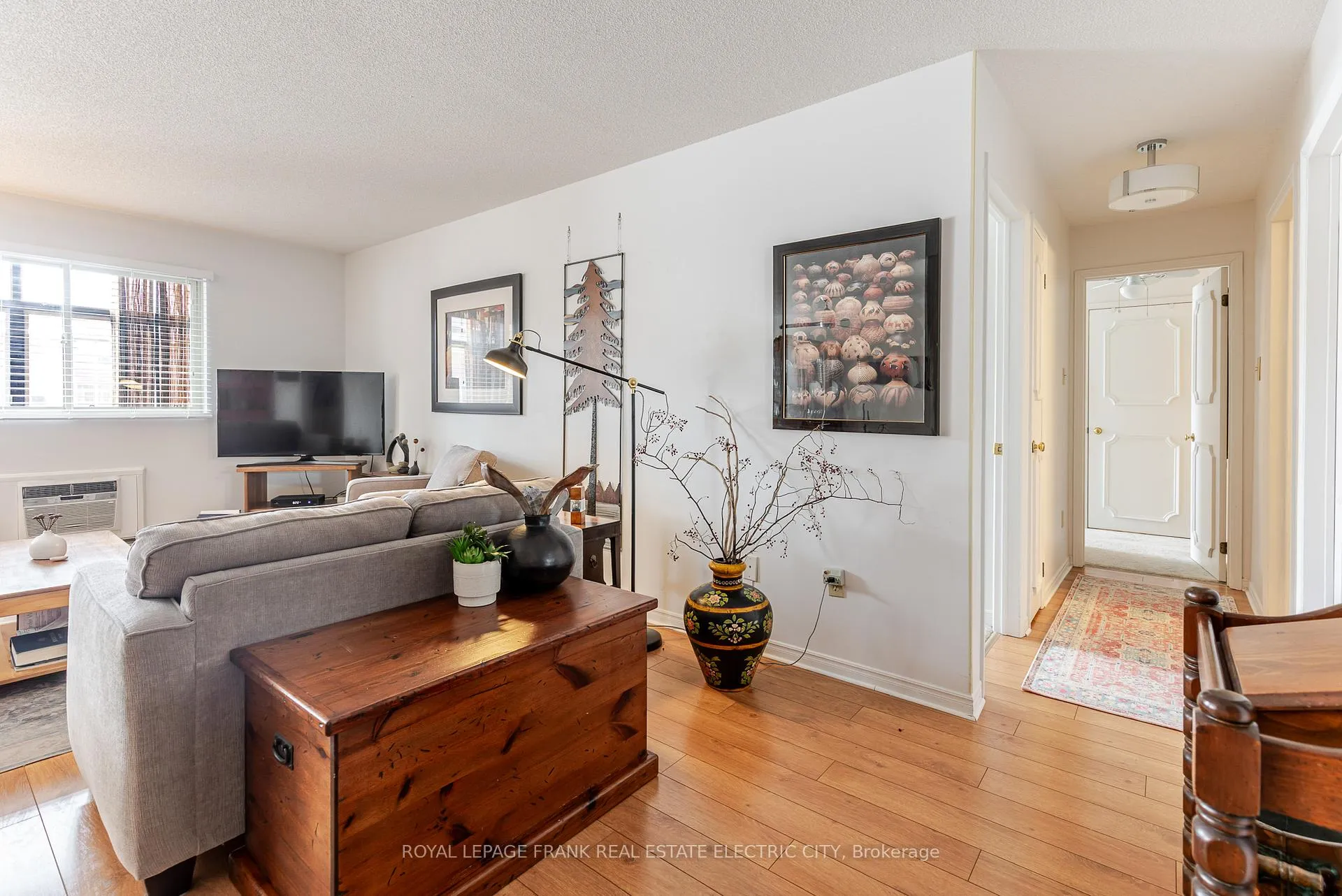 Photo 12 of Unit 203, 2185 Walker Avenue, Peterborough, Ashburnham Ward 4 — HOMEH