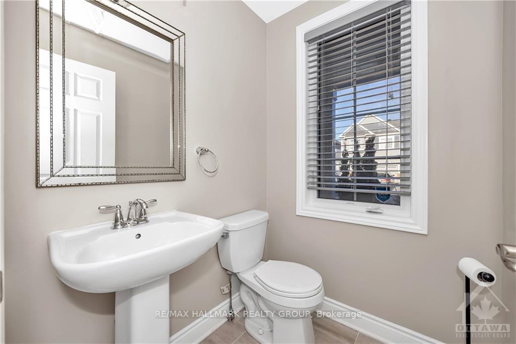 Photo 4 of 246 Willow Aster Circle, Ottawa, Avalon West — HOMEH