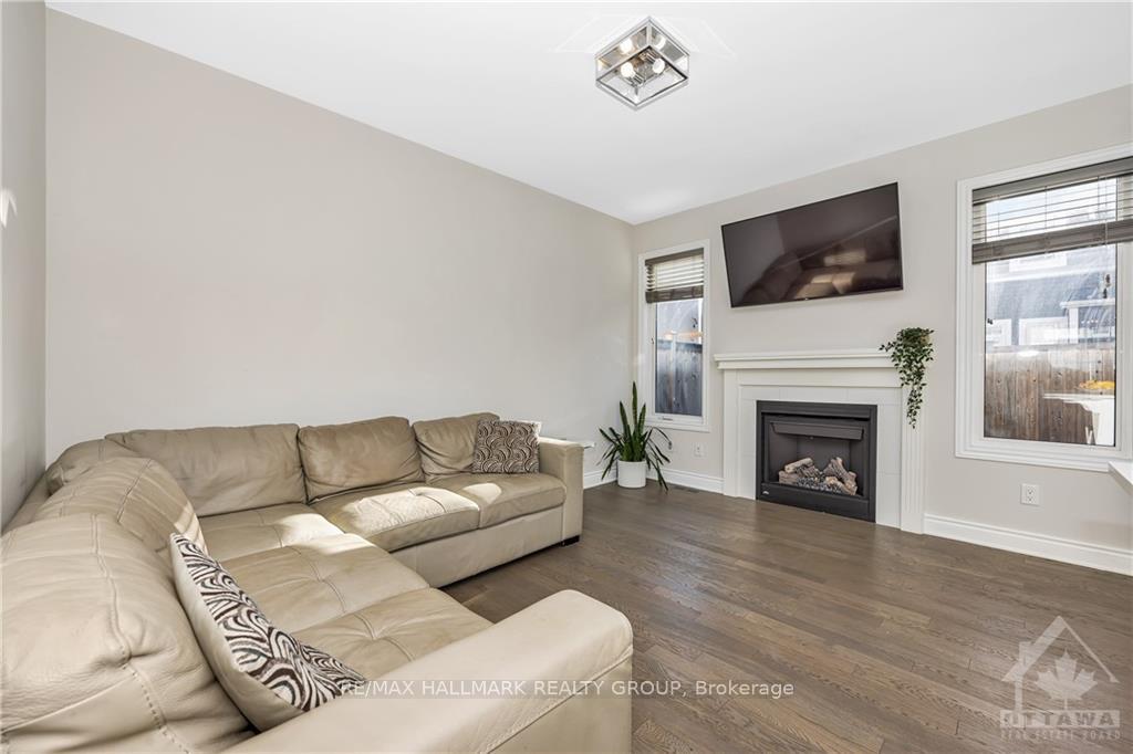 Photo 9 of 246 Willow Aster Circle, Ottawa, Avalon West — HOMEH