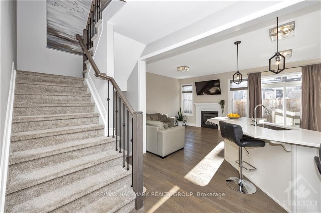 Photo 16 of 246 Willow Aster Circle, Ottawa, Avalon West — HOMEH