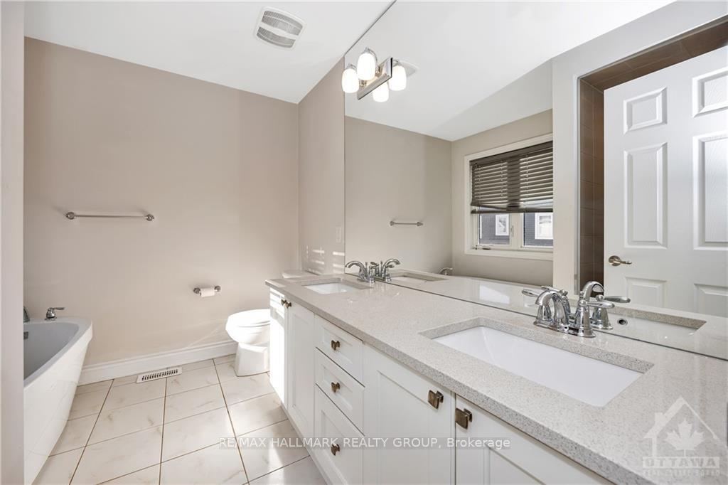 Photo 21 of 246 Willow Aster Circle, Ottawa, Avalon West — HOMEH