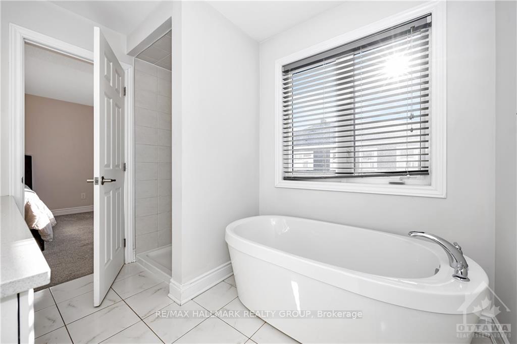 Photo 22 of 246 Willow Aster Circle, Ottawa, Avalon West — HOMEH