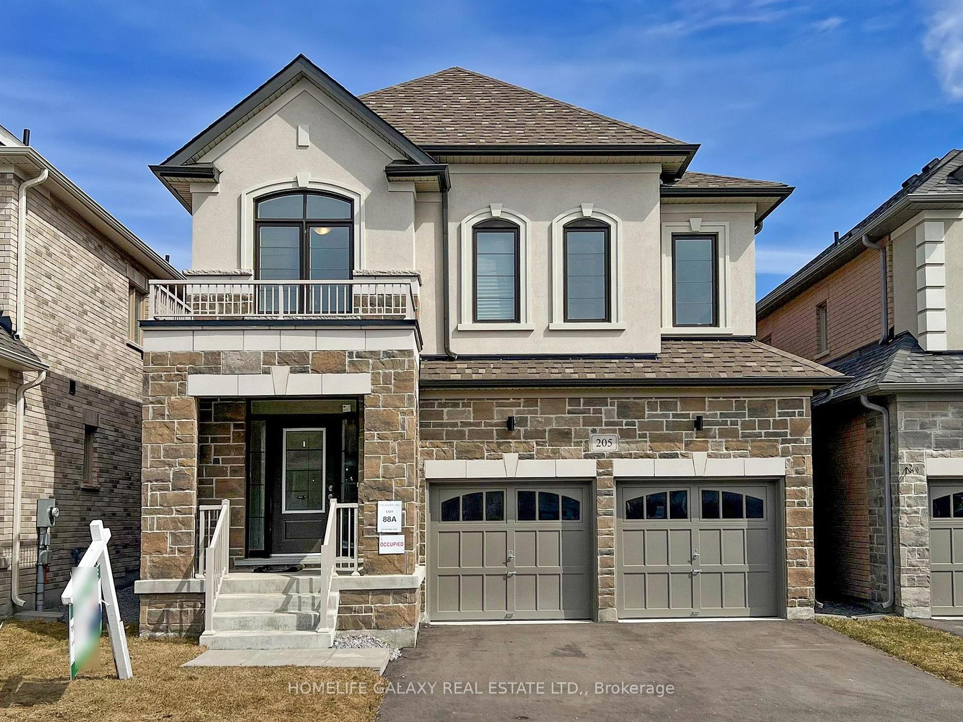 Photo 4 of 205 Doug Finney Street, Oshawa, Eastdale — HOMEH
