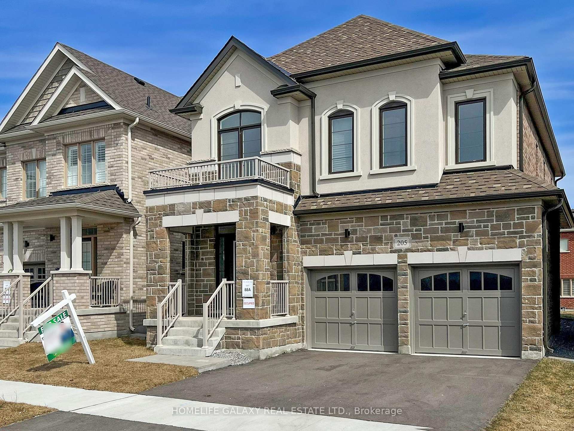 Photo 5 of 205 Doug Finney Street, Oshawa, Eastdale — HOMEH