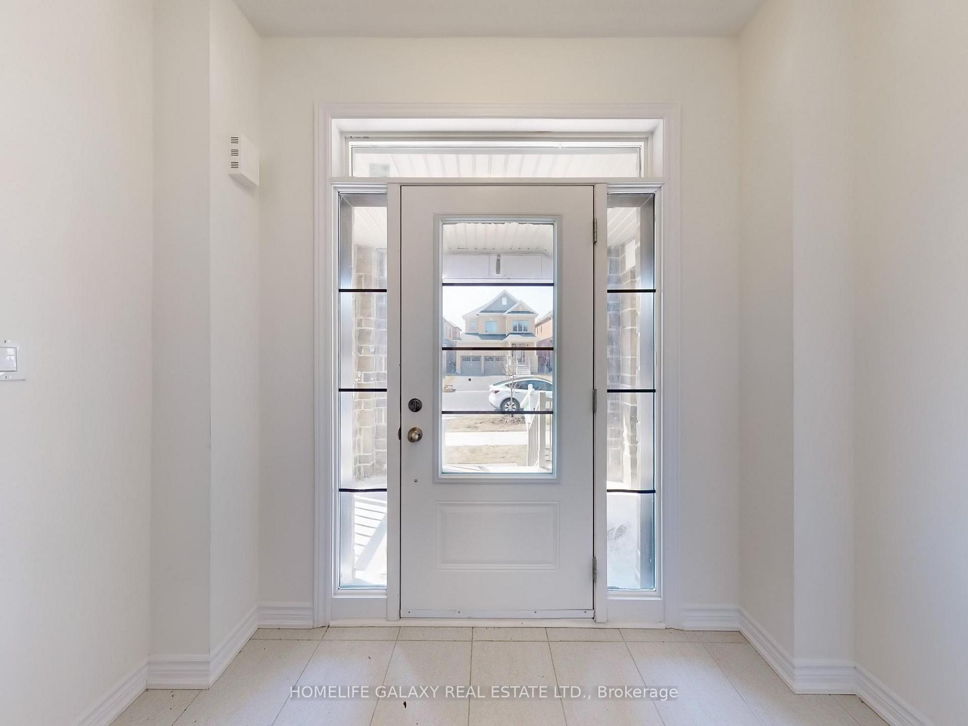 Photo 6 of 205 Doug Finney Street, Oshawa, Eastdale — HOMEH