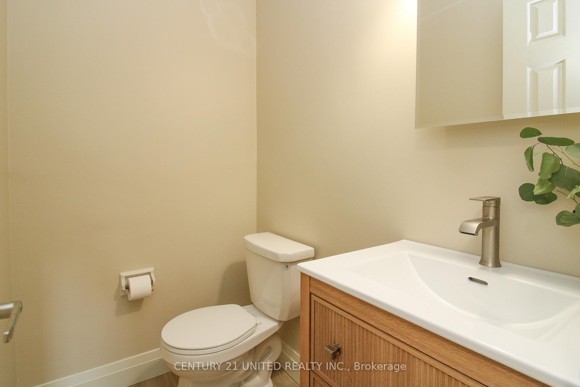 Photo 17 of 594 Saugeen Crescent, Peterborough, Ashburnham Ward 4 — HOMEH
