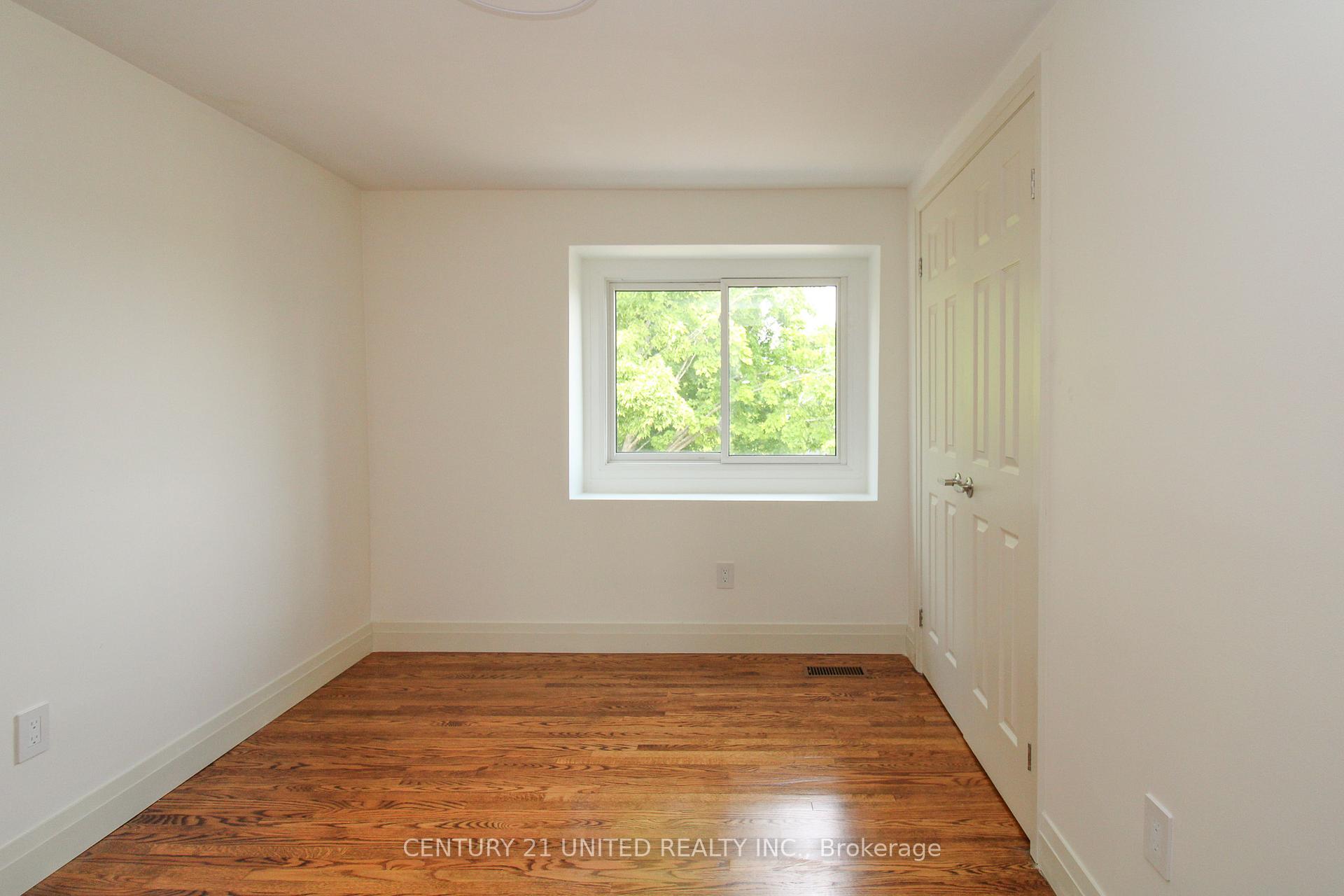 Photo 22 of 594 Saugeen Crescent, Peterborough, Ashburnham Ward 4 — HOMEH