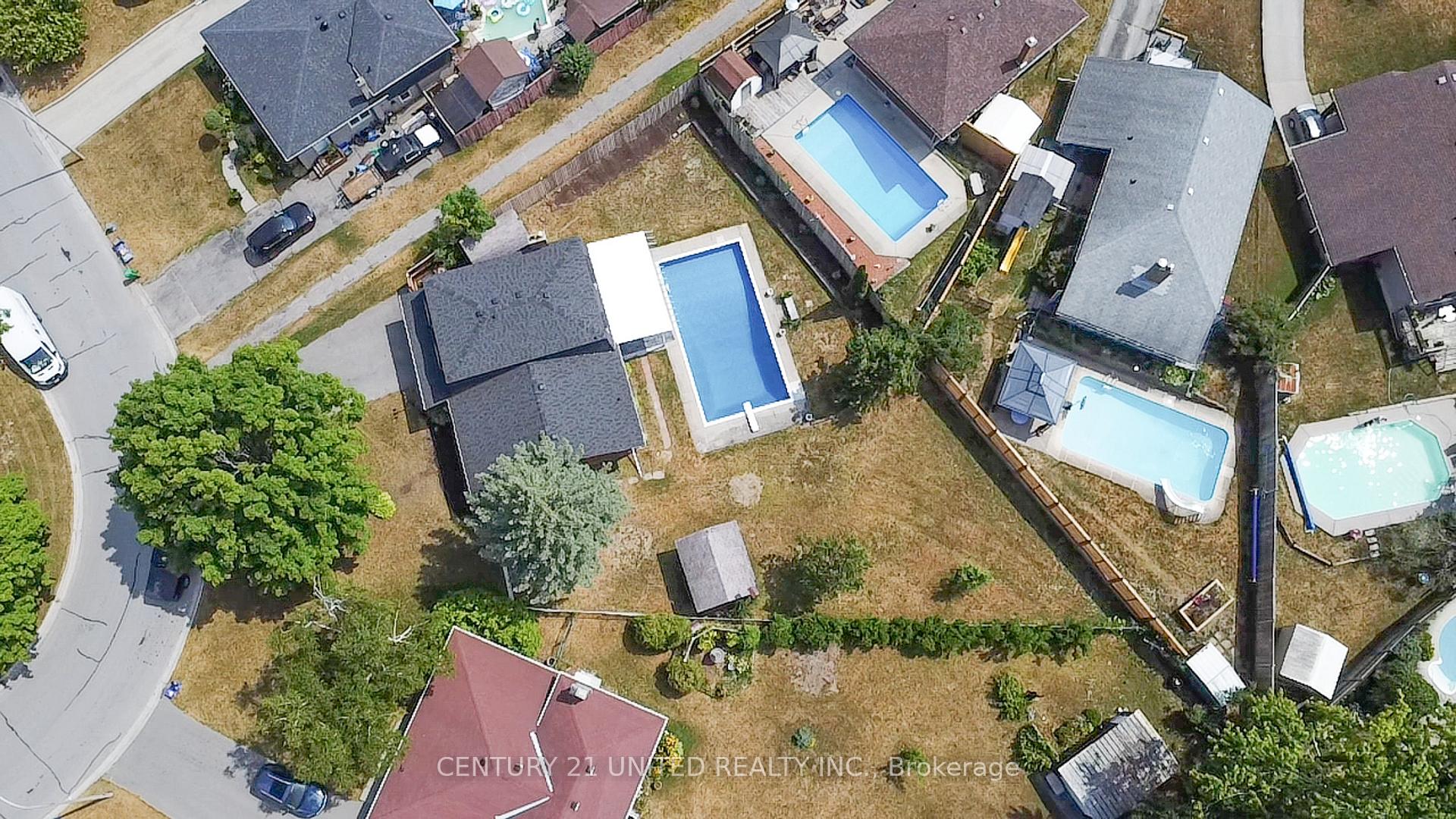 Photo 38 of 594 Saugeen Crescent, Peterborough, Ashburnham Ward 4 — HOMEH