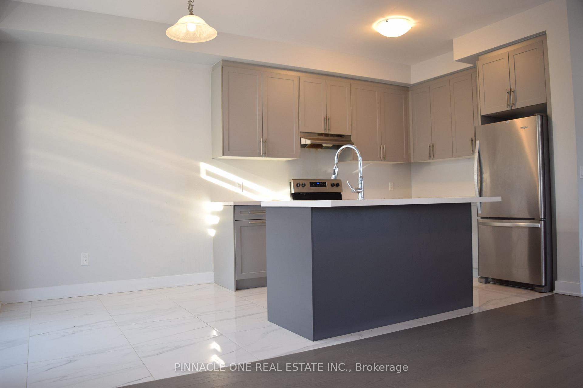 Photo 6 of 1060 Thompson Drive, Oshawa, Kedron — HOMEH