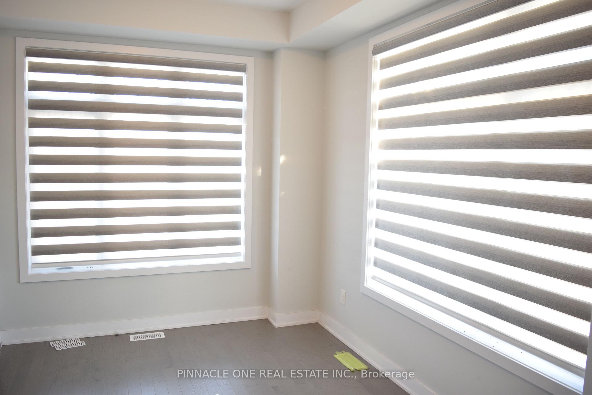 Photo 9 of 1060 Thompson Drive, Oshawa, Kedron — HOMEH