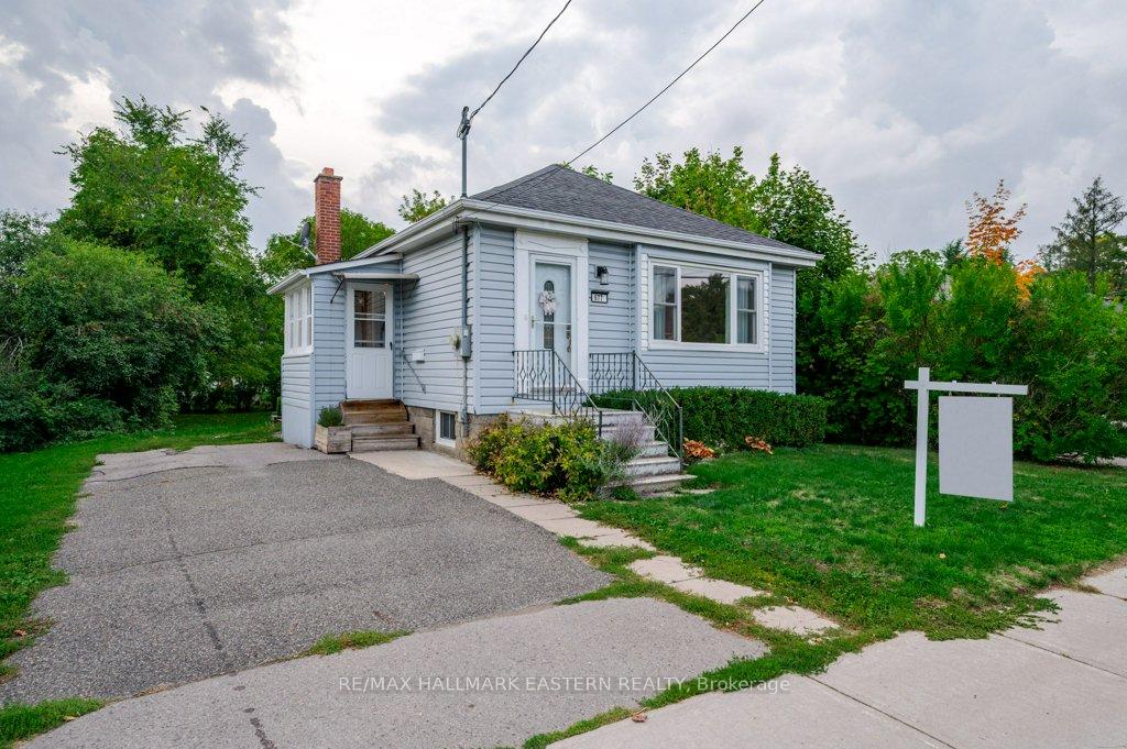 Photo 2 of 677 Armour Road, Peterborough, Ashburnham Ward 4 — HOMEH