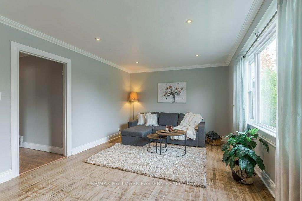 Photo 5 of 677 Armour Road, Peterborough, Ashburnham Ward 4 — HOMEH