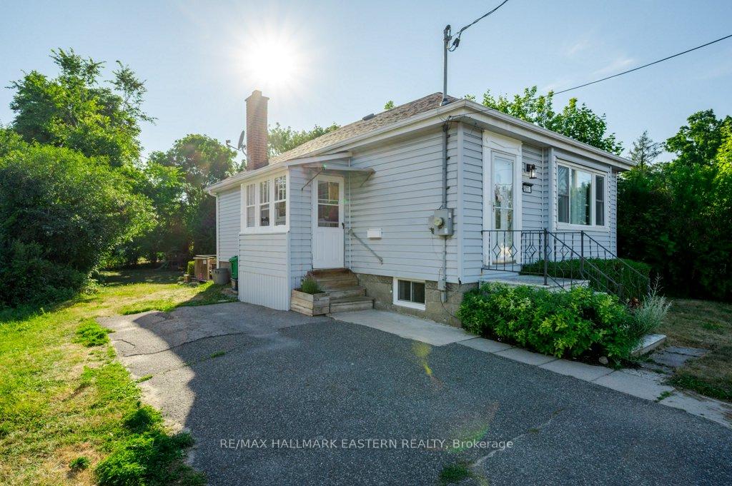 Photo 36 of 677 Armour Road, Peterborough, Ashburnham Ward 4 — HOMEH