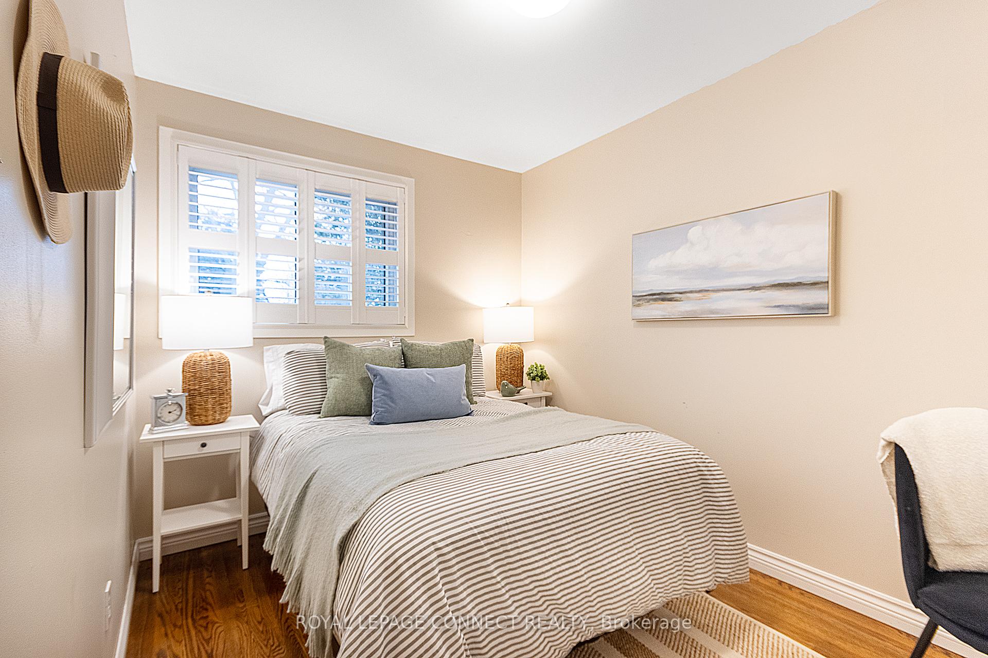 Photo 15 of 928 Walton Boulevard, Whitby, Williamsburg — HOMEH