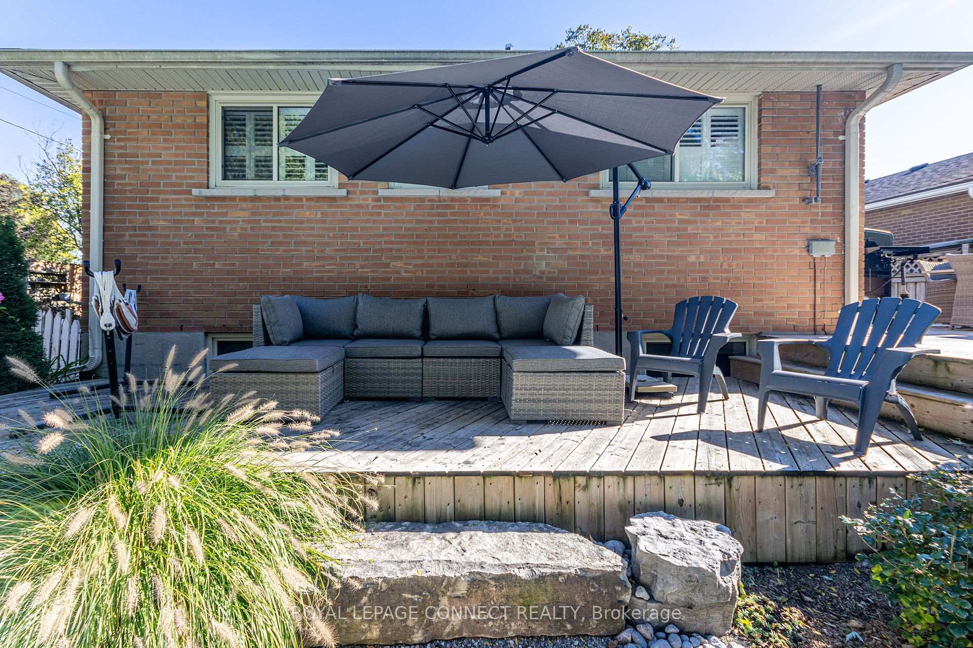 Photo 29 of 928 Walton Boulevard, Whitby, Williamsburg — HOMEH