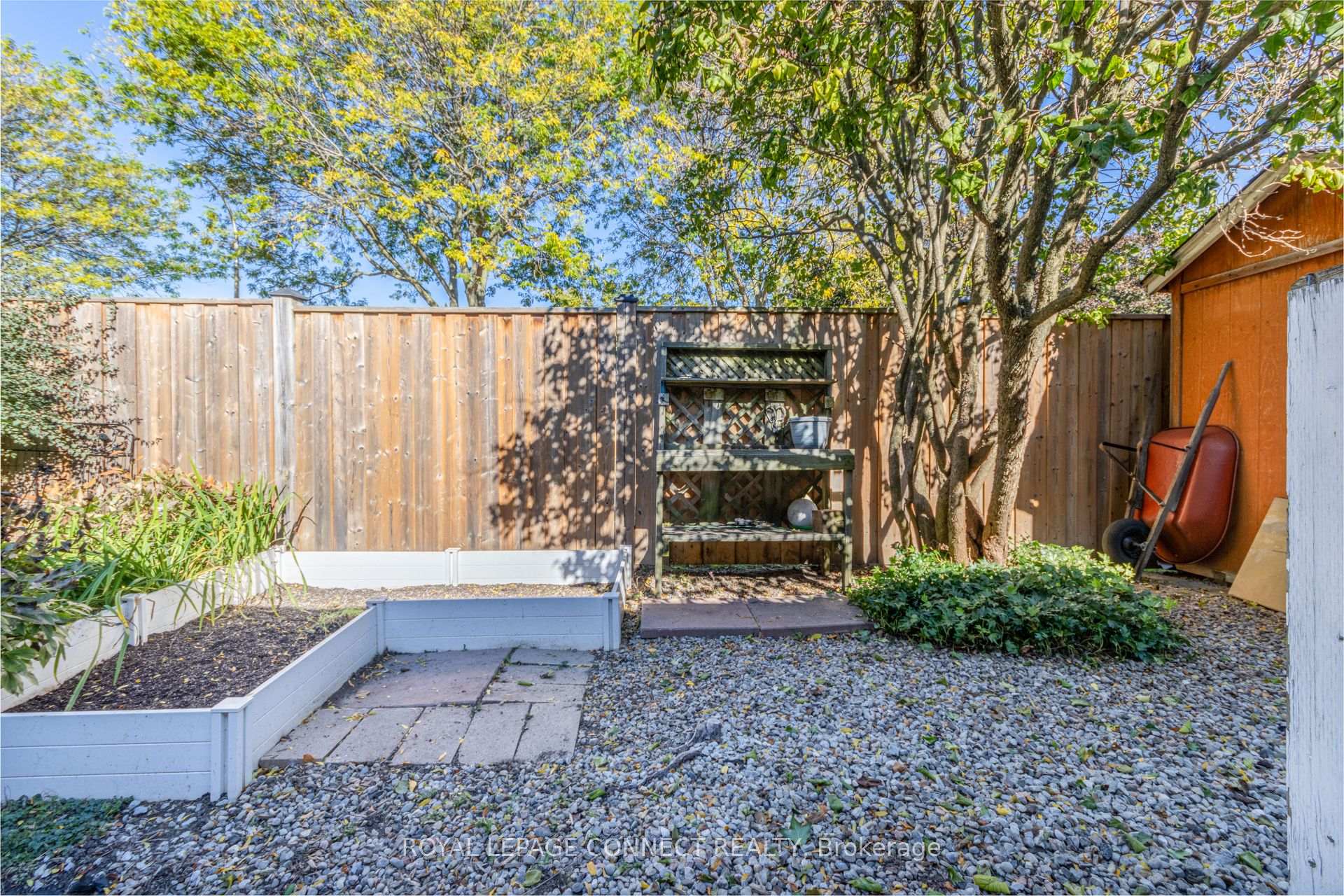 Photo 31 of 928 Walton Boulevard, Whitby, Williamsburg — HOMEH