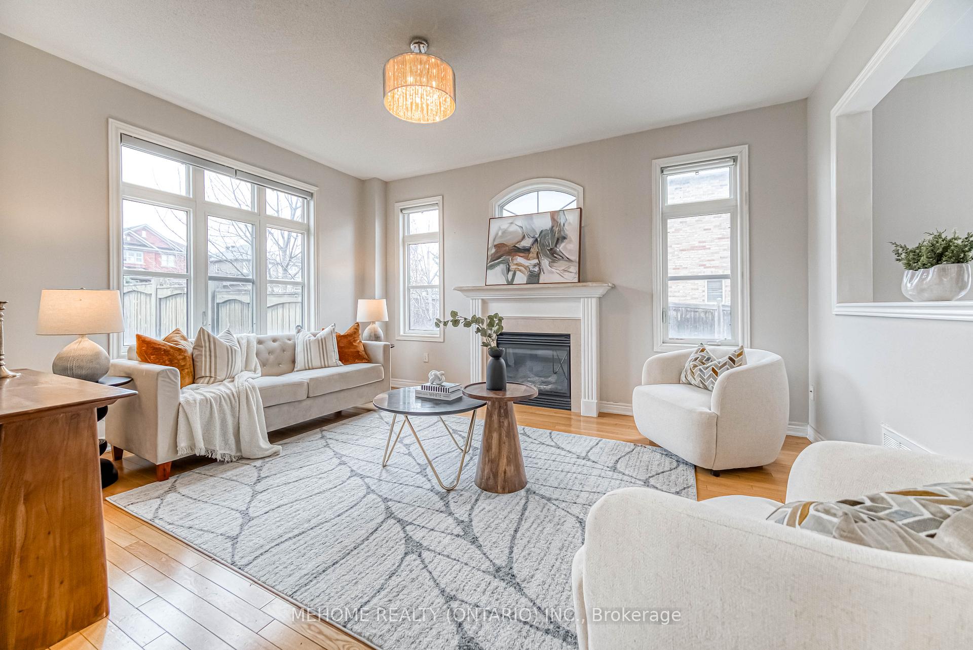 Photo 1 of 294 Freedom Trail Road, Vaughan, Patterson — HOMEH