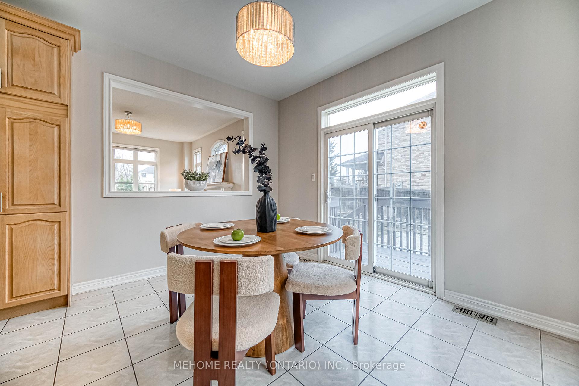 Photo 16 of 294 Freedom Trail Road, Vaughan, Patterson — HOMEH