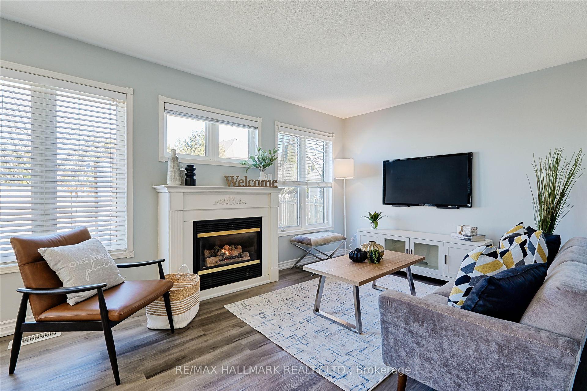 Photo 20 of 22 Thorndyke Crescent, Whitby, Brooklin — HOMEH