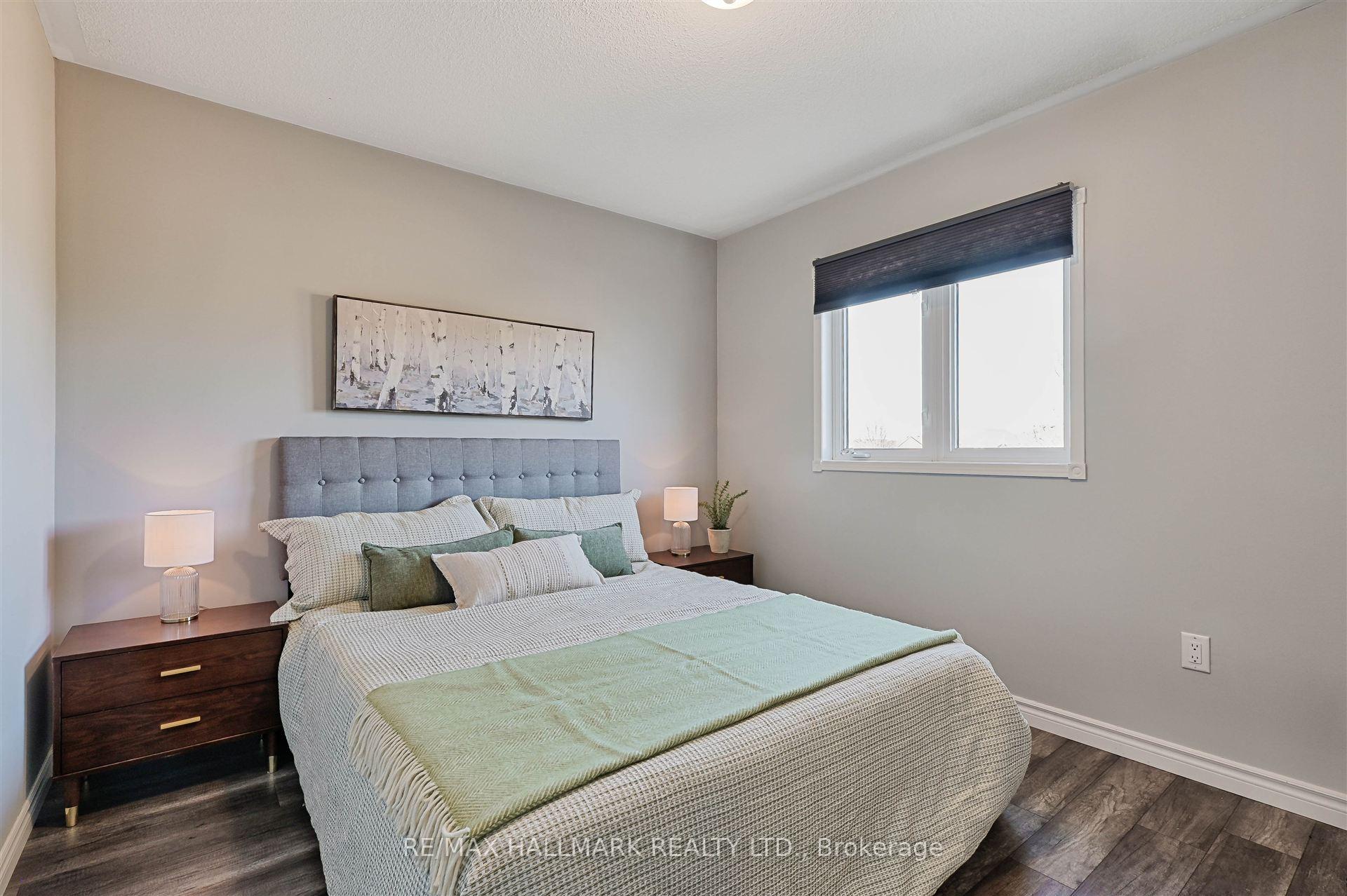 Photo 31 of 22 Thorndyke Crescent, Whitby, Brooklin — HOMEH
