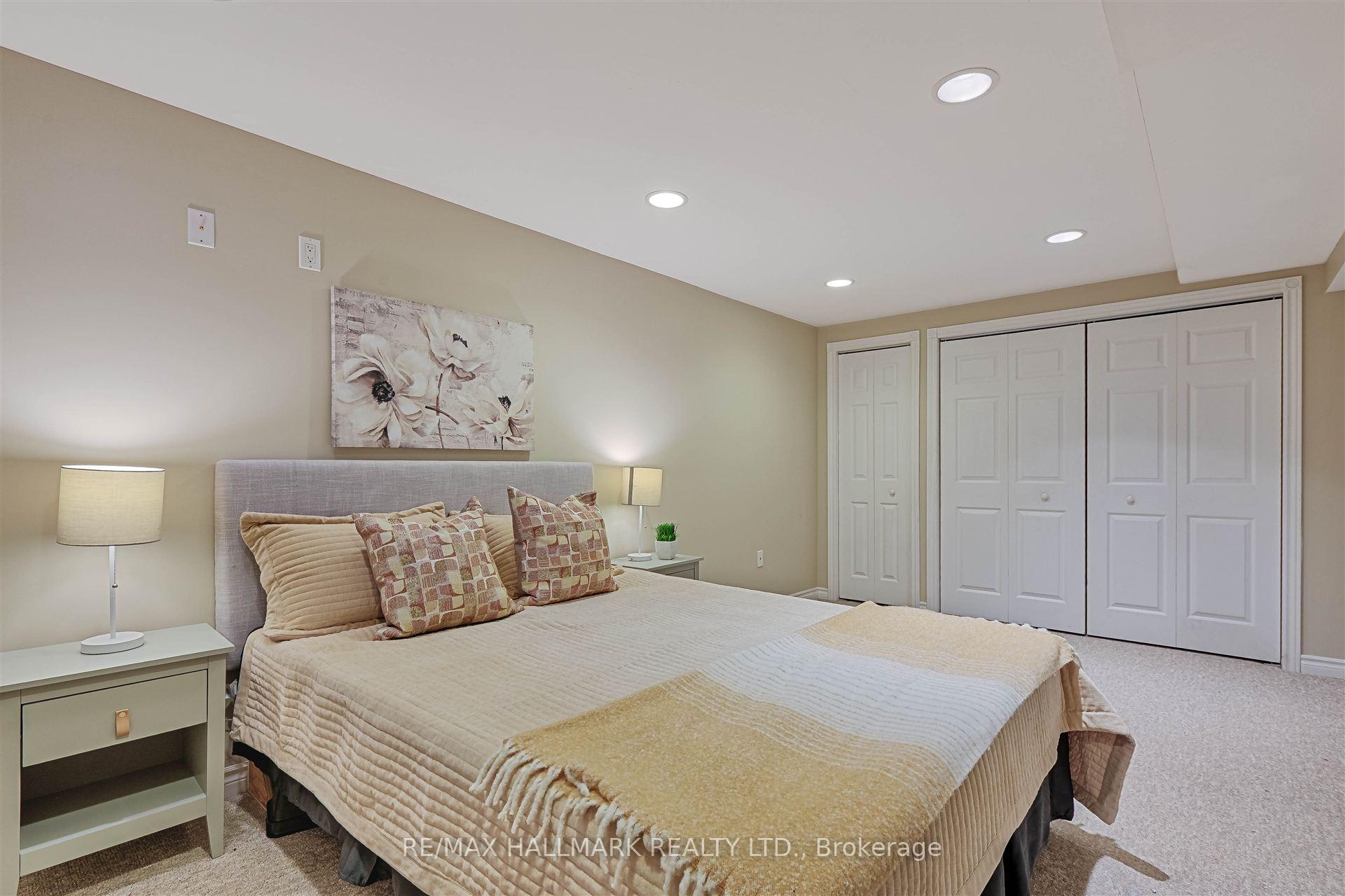 Photo 36 of 22 Thorndyke Crescent, Whitby, Brooklin — HOMEH