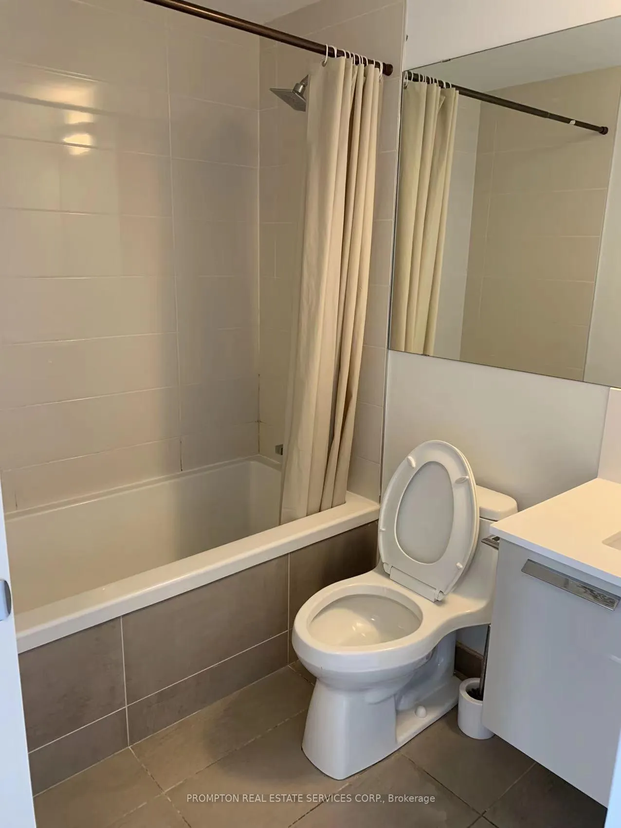 Photo 9 of Unit 1909, 28 Wellesley Street E, Toronto, Church-Yonge Corridor — HOMEH