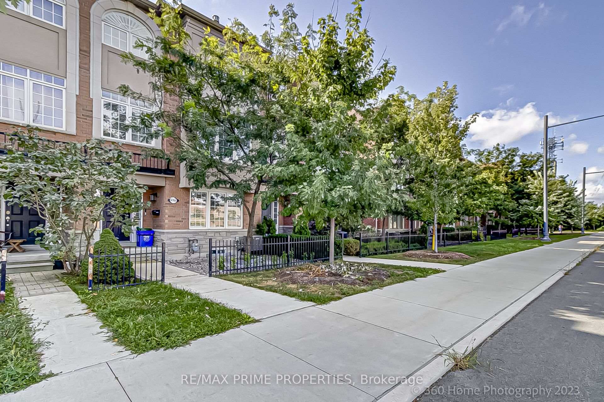Photo 2 of 4765 Highway 7, Vaughan, East Woodbridge — HOMEH