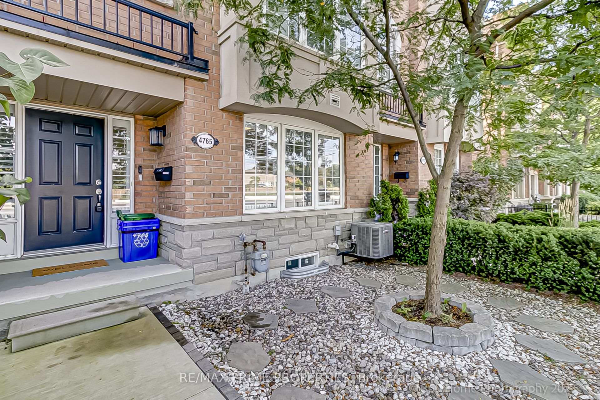 Photo 3 of 4765 Highway 7, Vaughan, East Woodbridge — HOMEH
