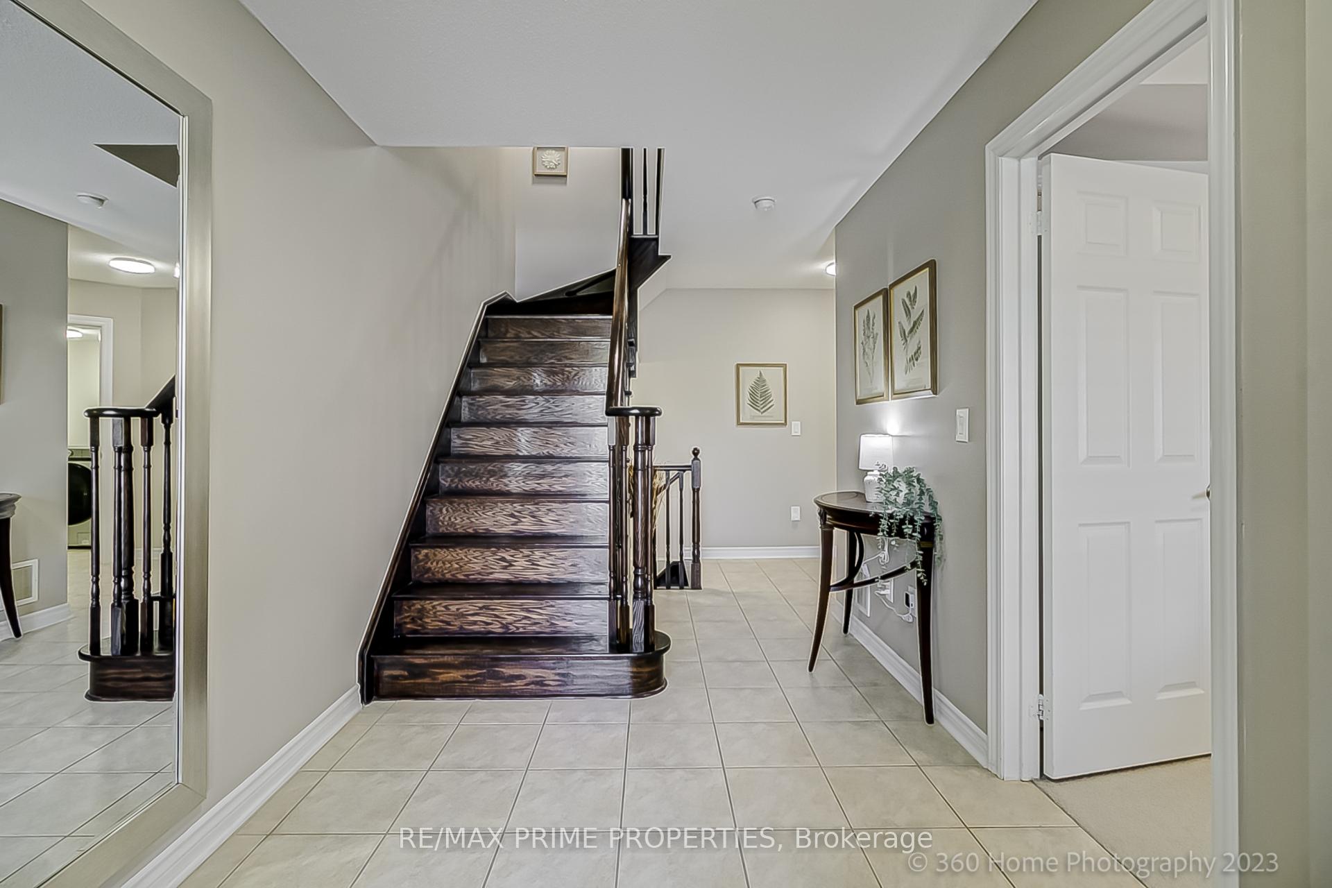 Photo 4 of 4765 Highway 7, Vaughan, East Woodbridge — HOMEH