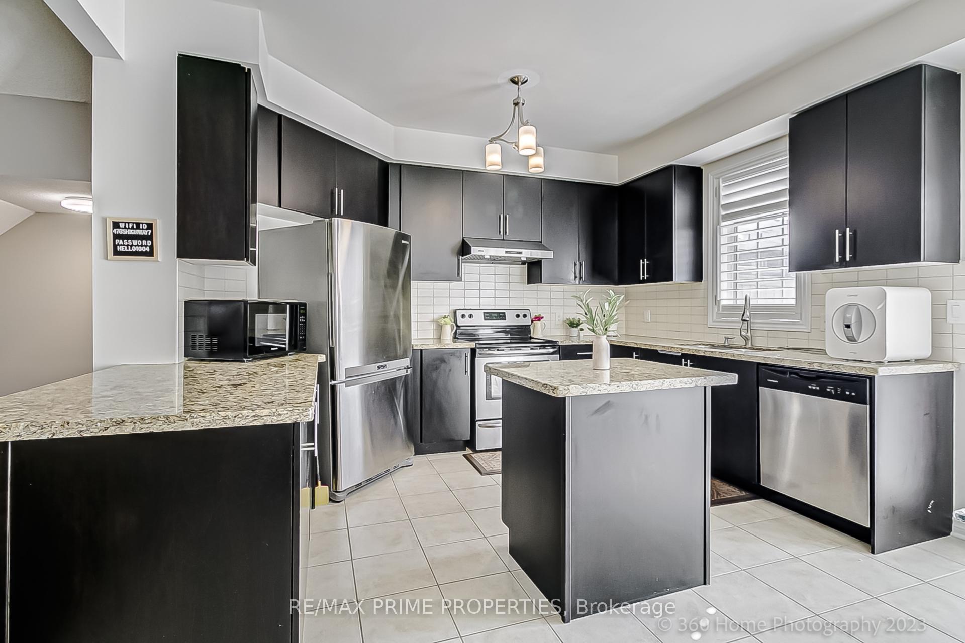 Photo 12 of 4765 Highway 7, Vaughan, East Woodbridge — HOMEH