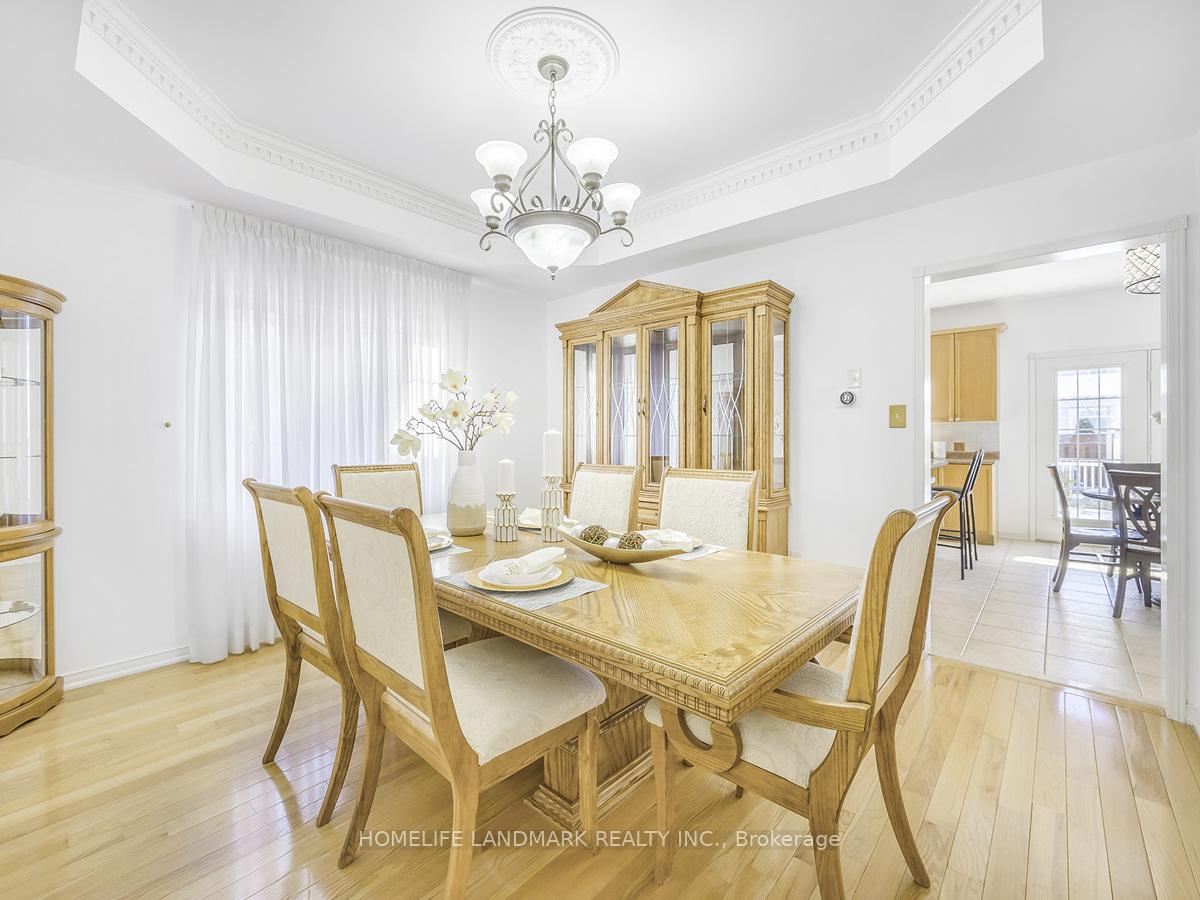 Photo 11 of 71 Downey Drive, Whitby, Brooklin — HOMEH