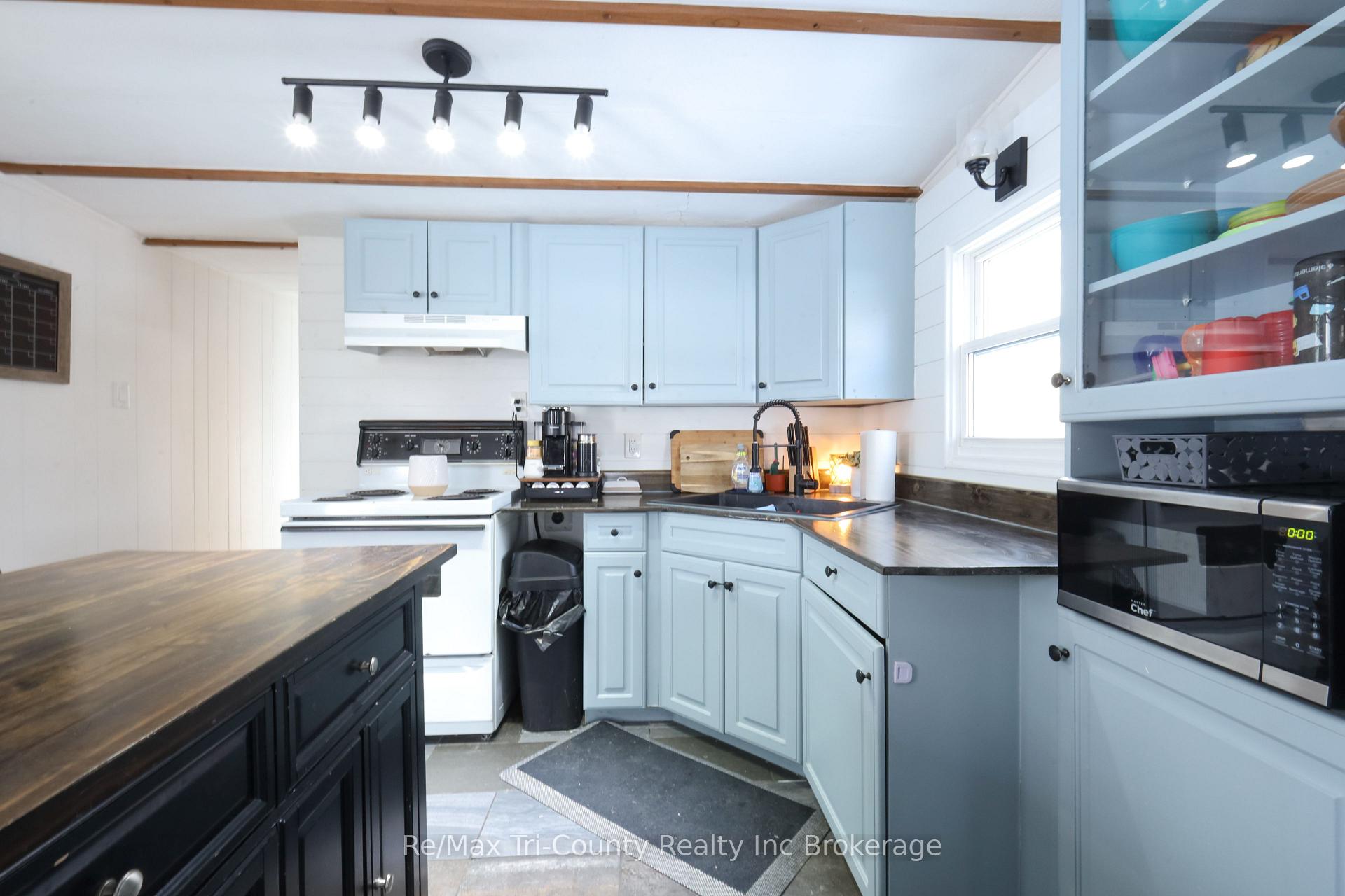 Photo 5 of 10085 Culloden Rd (Oak St Unit 210), Bayham, Rural Bayham — HOMEH